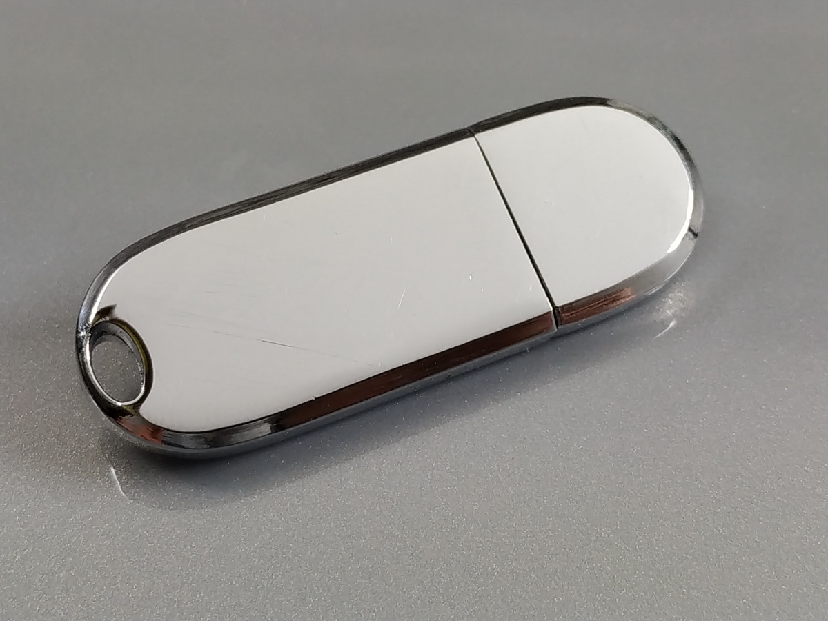 Pendrive originales de metal